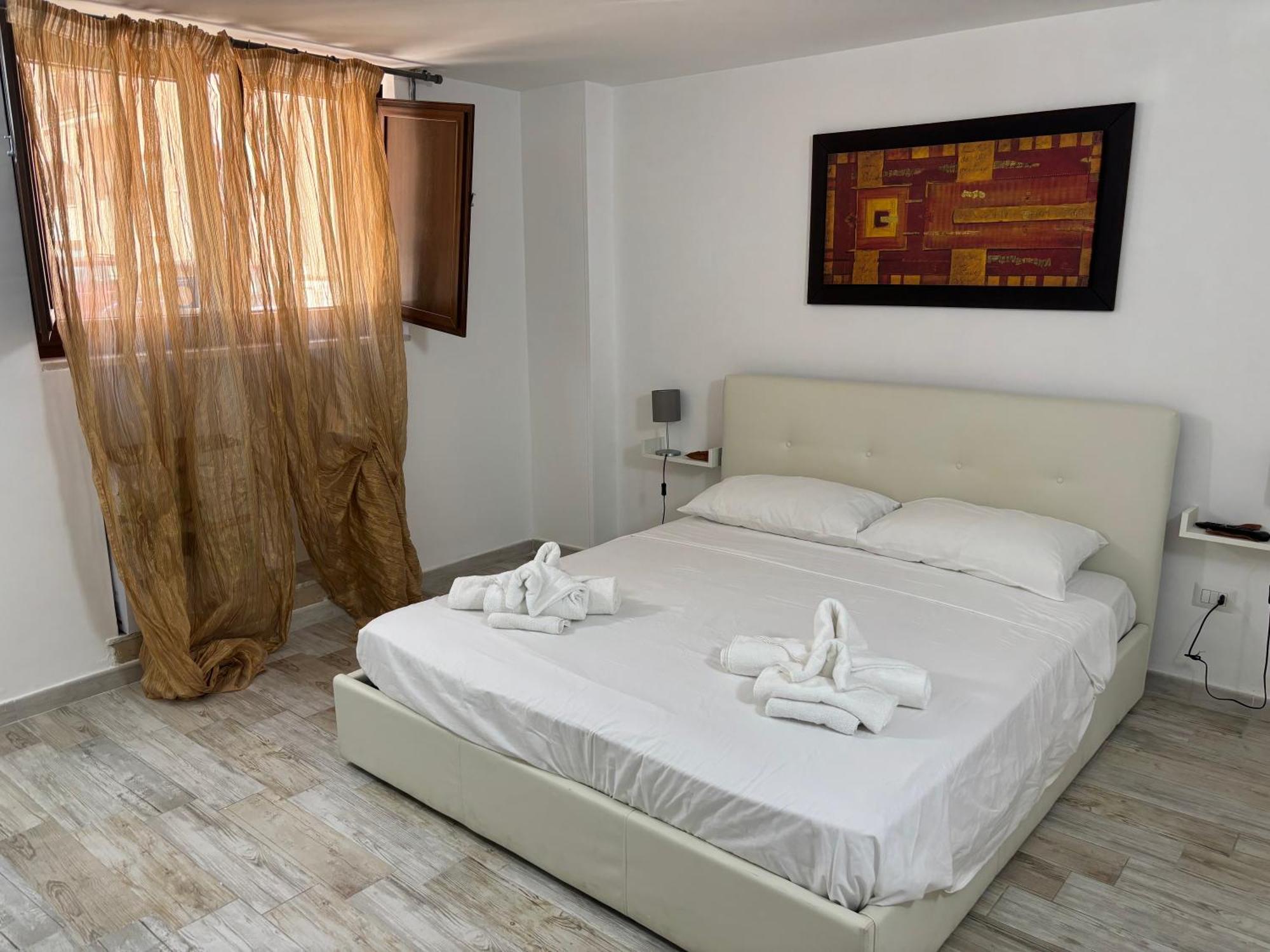 L'Arco Di Porta Lecce Apartment Brindisi Ngoại thất bức ảnh